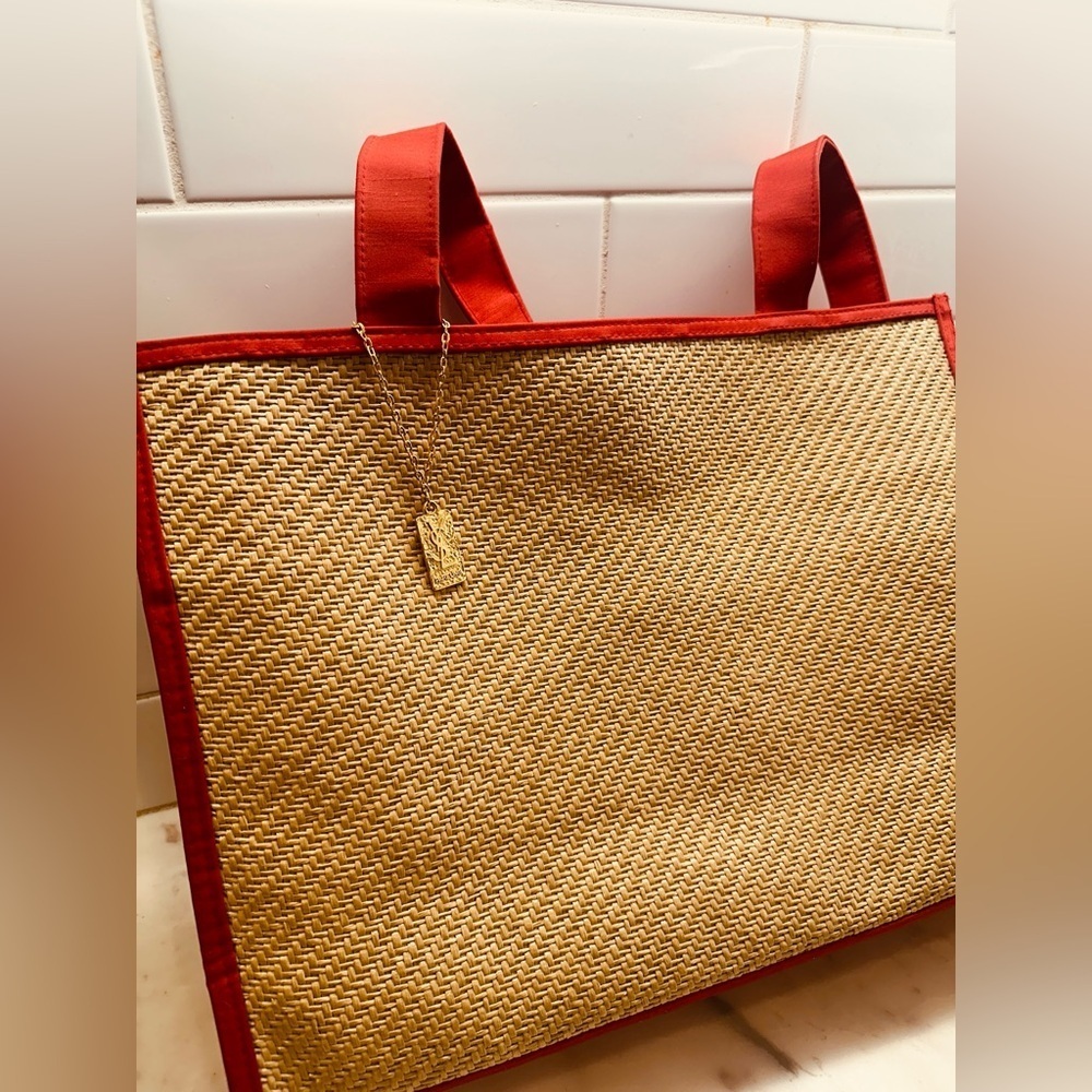 YSL TOTE Auth YSL Beauty Bag Charm & StrawTote Bracelet NECKLACE New - Picture 4 of 10